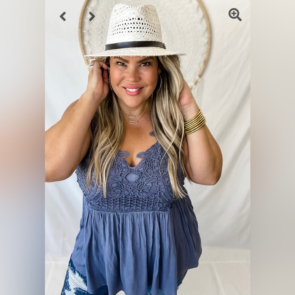Grace lace top